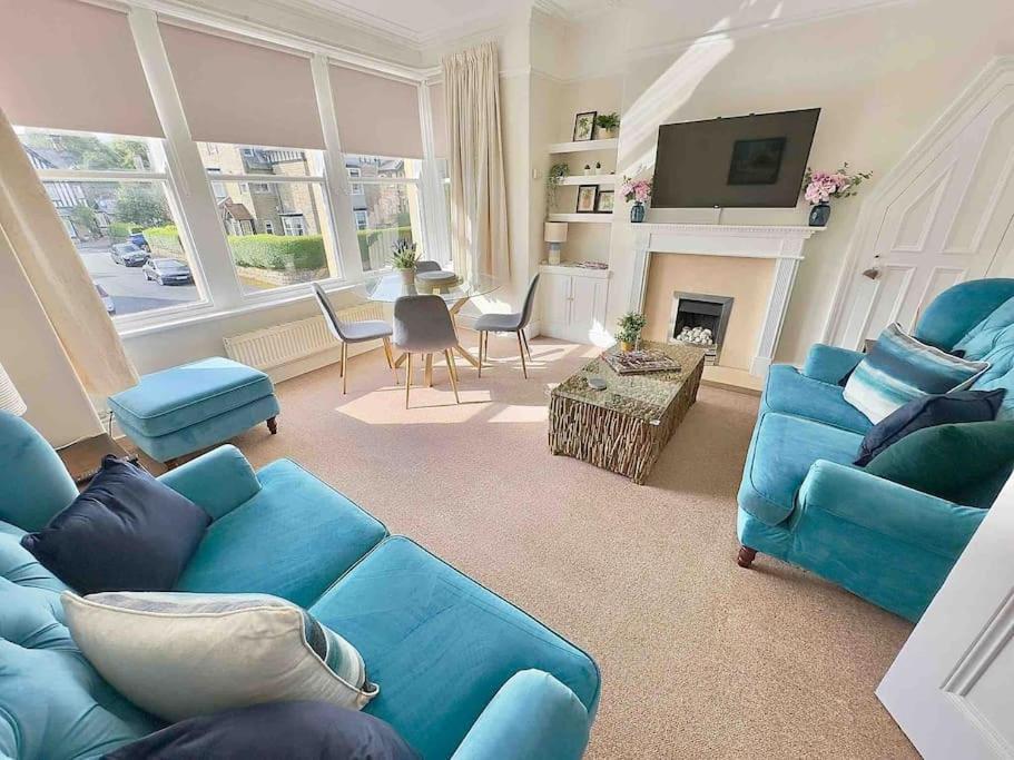 Spacious & Bright 3 Bed Harrogate Apartment Екстериор снимка
