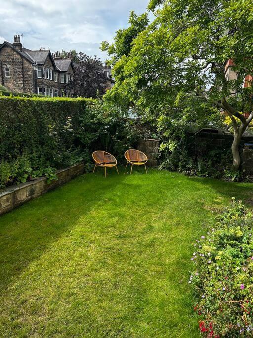 Spacious & Bright 3 Bed Harrogate Apartment Екстериор снимка